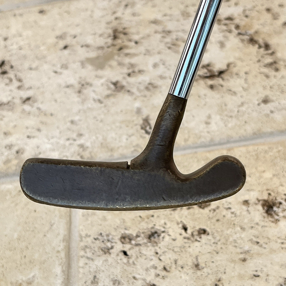 Acushnet Bullseye 35A Old Standard Putter LH Or RH Steel 35" (Bad Grip) - Picture 2 of 10